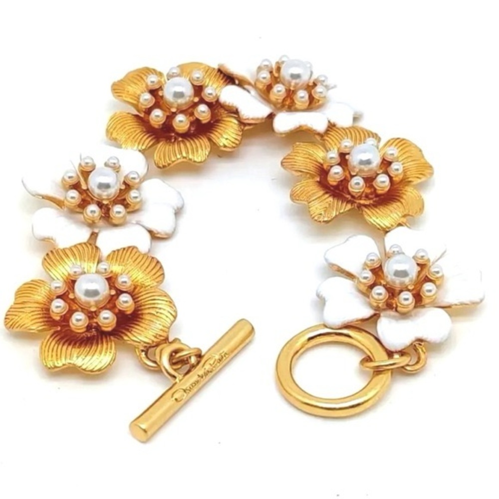 Oscar de la Renta Enamel Flowers Bracelet